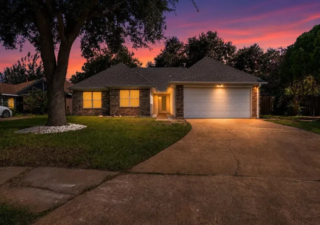 2nd image of 6031 Ray Dr, Pasadena, TX 77505 | MLS# 51179148