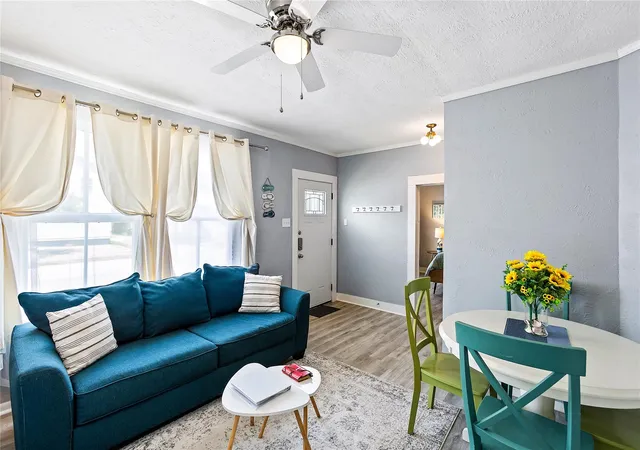 Photo 3 of Multi family home for sale at 811 10th Street, Galveston, TX 77550 | MLS# 24500214 | Listing updated on 2026-09-01