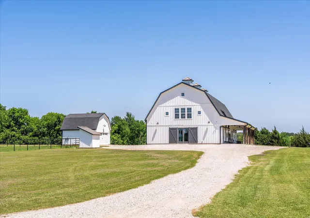 Photo 4 of Single family home for sale at 12162 Wyatt Rd, Montgomery, TX 77356 | MLS# 10076089 | Listing updated on 2026-09-02