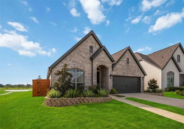 Photo 2 of Single family home for sale at 18834 Windy Orchard Ct, Manvel, TX 77578 | MLS# 98912556 | Listing updated on 2026-09-12