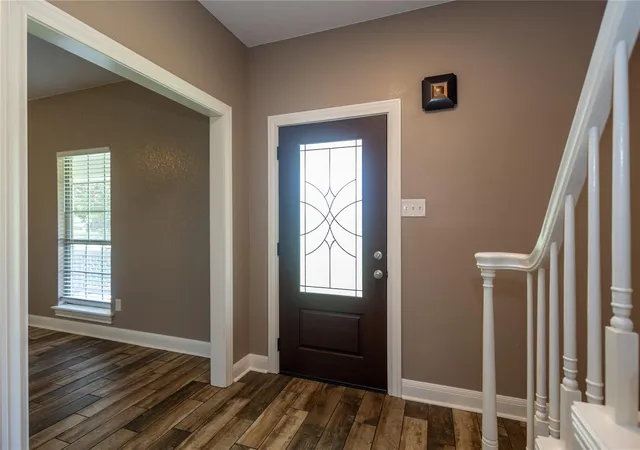 Photo 4 of Single family home for sale at 4610 Ford St, Beaumont, TX 77706 | MLS# 25073508 | Listing updated on 2026-09-21
