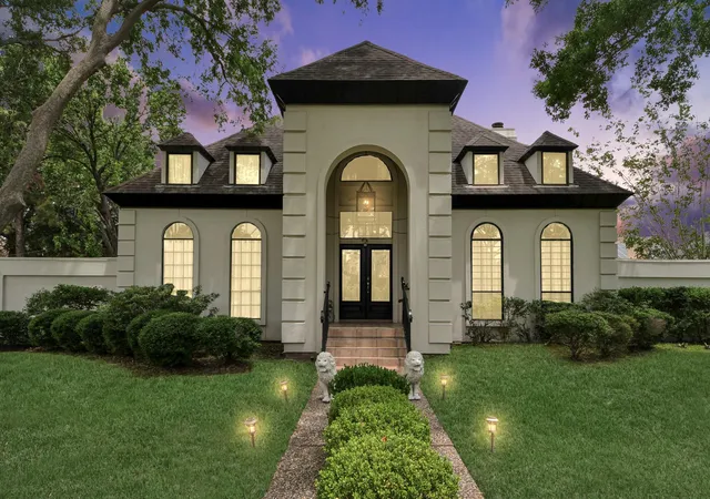 1st image of 8302 Candlegreen Ln, Houston, TX 77071 | MLS# 88755097