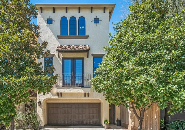 1st image of 2601 Bevis St #E, Houston, TX 77008 | MLS# 78613495