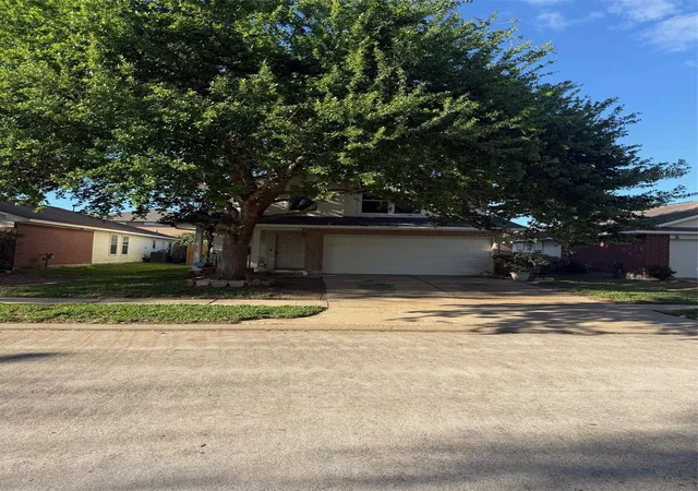 Photo 3 of Single family home for sale at 3818 Wimberley Holw Ln, Houston, TX 77053 | MLS# 10304793 | Listing updated on 2026-09-16