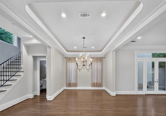 Photo 4 of Single family home for sale at 2312 Potomac Dr #B, Houston, TX 77057 | MLS# 70919570 | Listing updated on 2026-08-16
