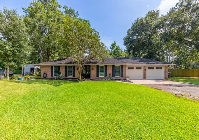 1st image of 760 Pinecrest St, Vidor, TX 77662 | MLS# 86653973