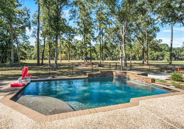 Photo 2 of Single family home for sale at 26722 Winding River Trl, Huffman, TX 77336 | MLS# 92122052 | Listing updated on 2026-09-05
