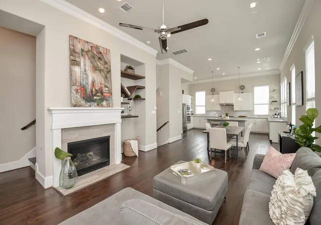 Photo 2 of Townhouse for sale at 2936 Rusk St, Houston, TX 77003 | MLS# 79007754 | Listing updated on 2026-08-29