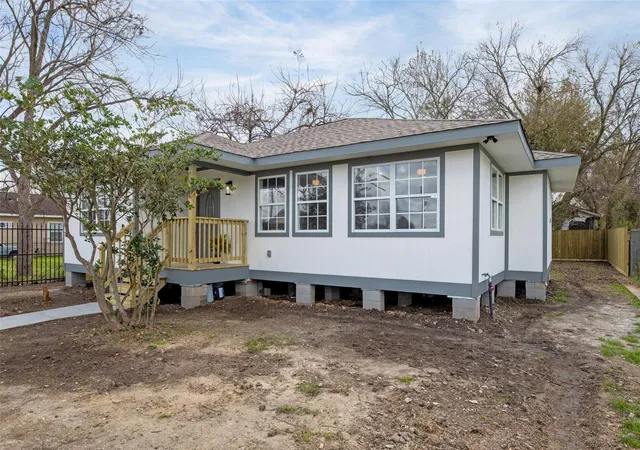 Homes for sale in Houston, TX | 5002 Lelia St, Houston, TX 77026 | MLS# 89090102