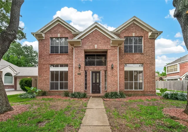 Photo 2 of Sale Pending at 14139 Swallowfield Dr, Houston, TX 77077 | MLS# 12427973 | Listing updated on 2026-09-21