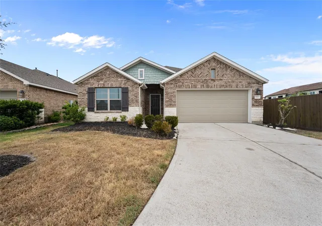 Photo 2 of Single family home for sale at 7602 Pampero Ln, Baytown, TX 77523 | MLS# 83039756 | Listing updated on 2026-08-28