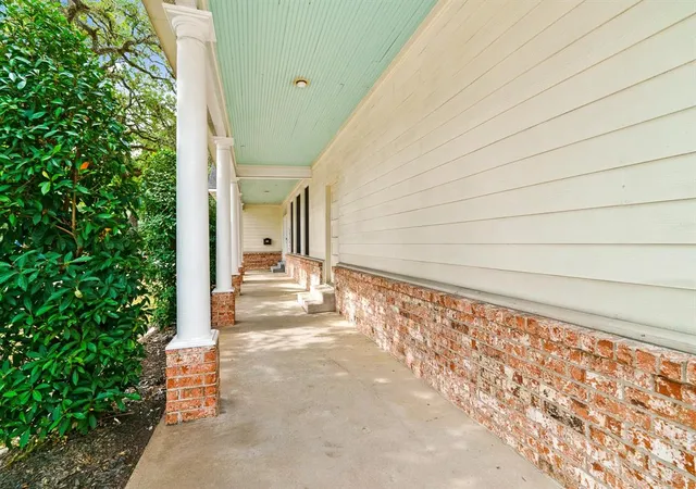 3rd image of 800 Jackson St, Richmond, TX 77469 | MLS# 11744948