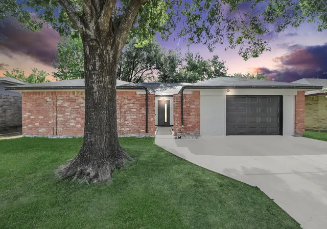Photo 1 of Single family home for sale at 20010 Cottonglade Ln, Humble, TX 77338 | MLS# 94243037 | Listing updated on 2026-06-30