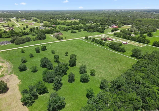 Photo 3 of Land for sale at 16403 Sun Valley Ln, Rosharon, TX 77583 | MLS# 50015389 | Listing updated on 2026-09-24