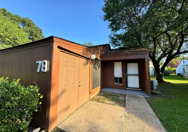 Homes for sale in Trinity, TX | 78 Westwood Dr W #TH3, Trinity, TX 75862 | MLS# 15293599