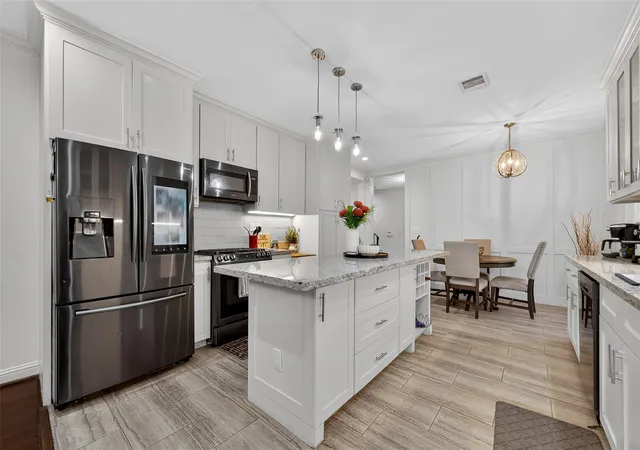 1st image of 4923 Wayne St, Houston, TX 77026 | MLS# 78581334