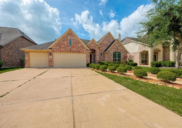 5th image of 7122 Fall Creek Ln, Missouri City, TX 77459 | MLS# 16593478