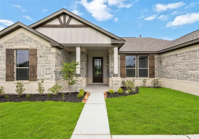 3rd image of 460 Barton Pl Dr, Tarkington, TX 77327 | MLS# 45132818