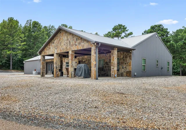 3rd image of 3814 Us Hwy 79 W, Jacksonville, TX 75766 | MLS# 22727072