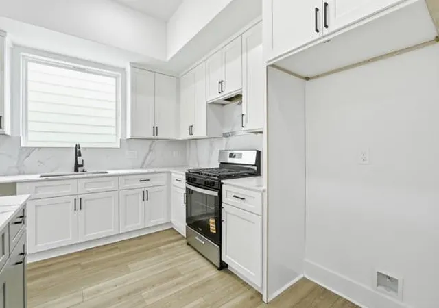 Photo 3 of Single family home for sale at 106 Luetta St, Houston, TX 77076 | MLS# 77188669 | Listing updated on 2026-08-23