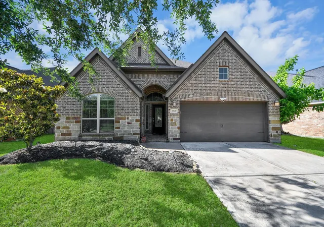 Photo 2 of Single family home for sale at 2918 Garden River Ln, Richmond, TX 77406 | MLS# 91581069 | Listing updated on 2026-09-18