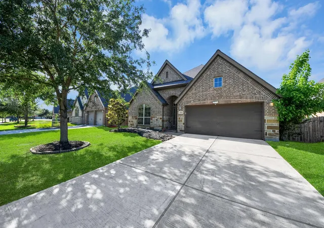 Photo 3 of Single family home for sale at 2918 Garden River Ln, Richmond, TX 77406 | MLS# 91581069 | Listing updated on 2026-09-18