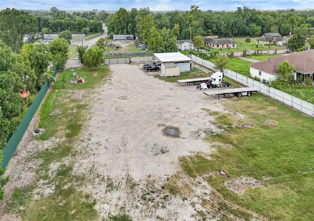 Photo 4 of Land for sale at 4415 Mooney Rd, Houston, TX 77093 | MLS# 20629350 | Listing updated on 2026-01-20