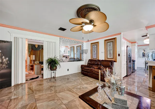 4th image of 12511 Rubin St, Houston, TX 77047 | MLS# 72803954