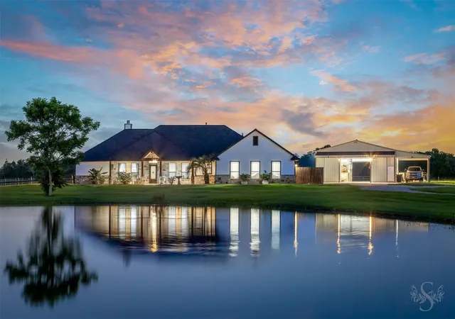 Photo 1 of Sale Pending at 20079 Fm 523, Angleton, TX 77515 | MLS# 54646620 | Listing updated on 2026-09-15