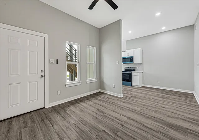 5th image of 303 Bolden St, Houston, TX 77029 | MLS# 72416214