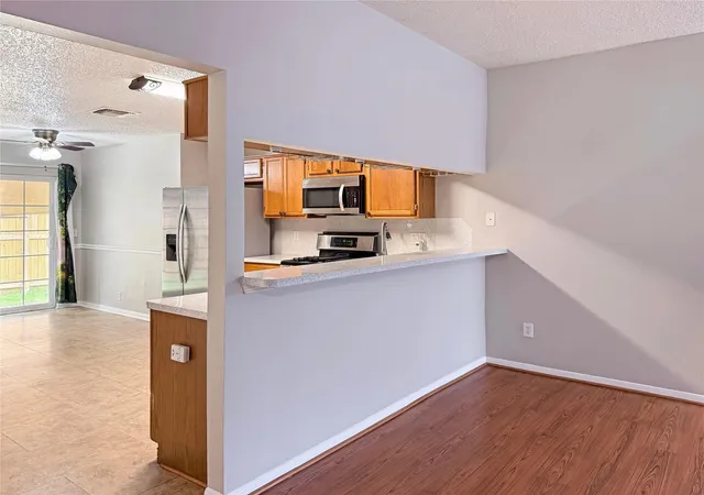 Homes for sale in Pearland, TX | 2708 Glendale Dr, Pearland, TX 77584 | MLS# 2567262