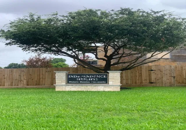 Photo 2 of Land for sale at 1507 E 32nd 1/2 St, Houston, TX 77022 | MLS# 54538712 | Listing updated on 2026-08-21