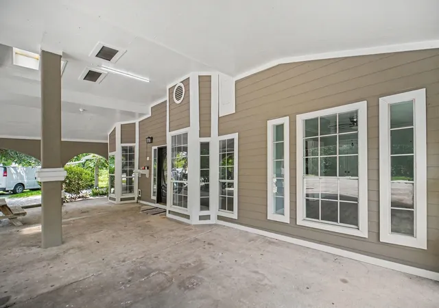 3rd image of 104 Virginia St, South Houston, TX 77587 | MLS# 82155272