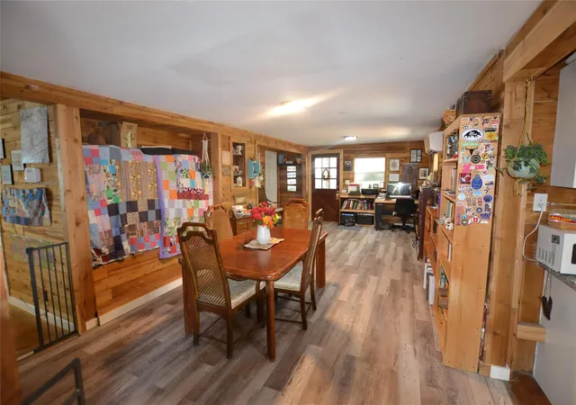 4th image of 458 Rain Forset Rd, Onalaska, TX 77360 | MLS# 51441262