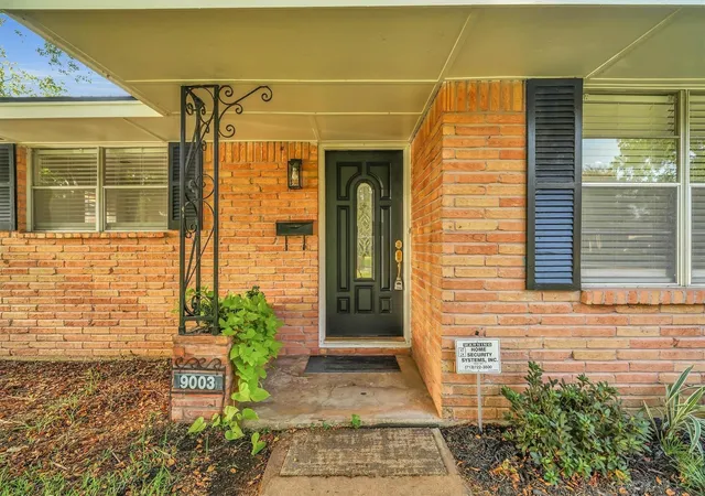 4th image of 9003 Autauga St, Houston, TX 77080 | MLS# 42257955