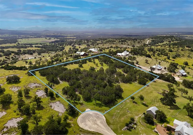 4th image of 96 Coyote Run, Fredericksburg, TX 78624 | MLS# 22426838