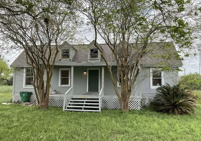 Photo 1 of Single family home for sale at 110 Spencer St, Brazoria, TX 77422 | MLS# 95206218 | Listing updated on 2026-09-03