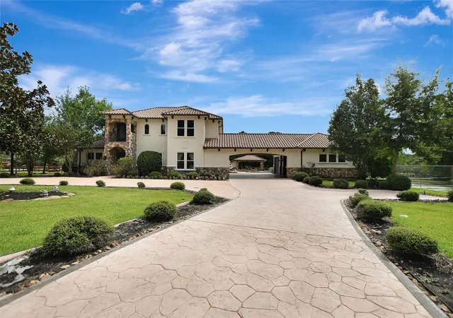 5th image of 20 Lakefield Blvd, Magnolia, TX 77355 | MLS# 88092676