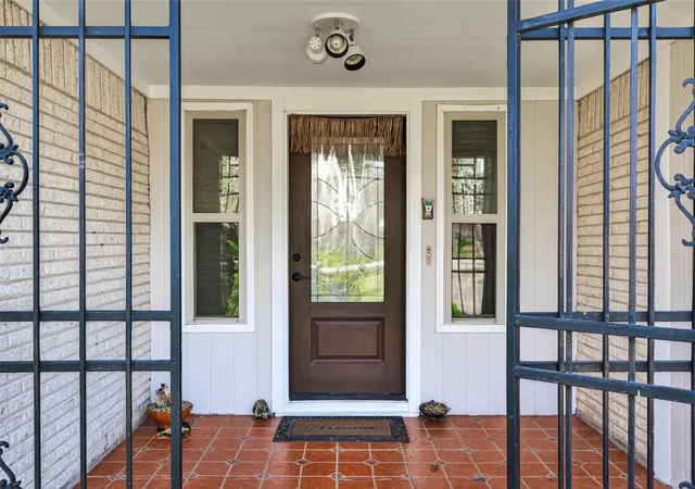 4th image of 13902 Ambrose St, Houston, TX 77045 | MLS# 7820397