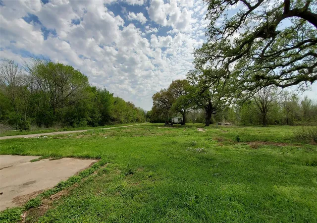 Photo 4 of Land for sale at 108 Country Oaks St, Brazoria, TX 77422 | MLS# 27775057 | Listing updated on 2026-06-30