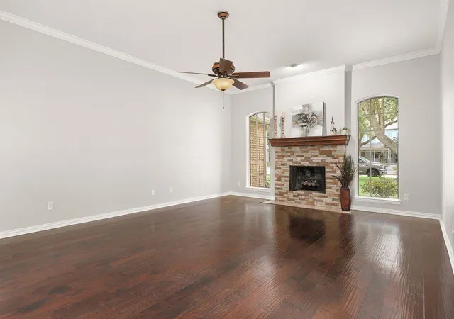 4th image of 2217 Donegal Ct, Deer Park, TX 77536 | MLS# 88395958