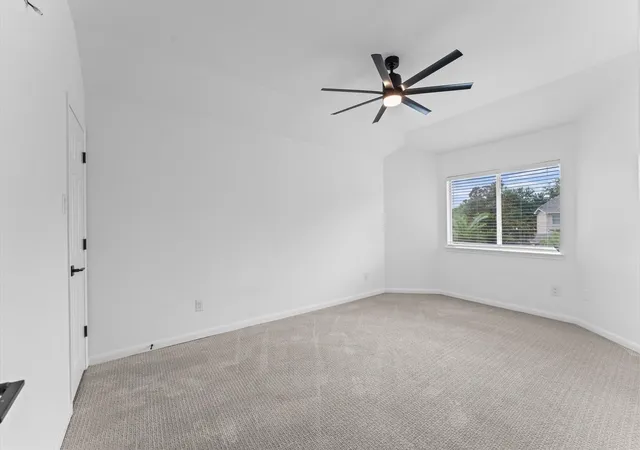 Photo 3 of Single family home for sale at 10201 Forest Spring Ln, Pearland, TX 77584 | MLS# 76906034 | Listing updated on 2026-09-08