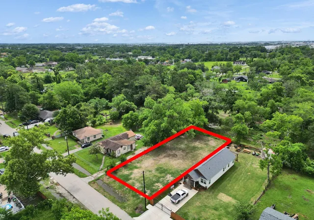 Photo 4 of Land for sale at 0 Kittridge St, Houston, TX 77028 | MLS# 73921253 | Listing updated on 2026-05-14