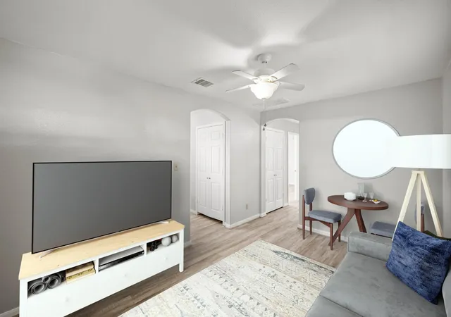 Photo 3 of Multi family home for sale at 4636 Mayflower St, Houston, TX 77033 | MLS# 65645649 | Listing updated on 2026-09-11