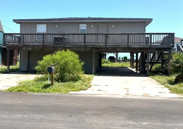 Photo 1 of Single family home for sale at 12925 John Reynolds Rd, Galveston, TX 77554 | MLS# 53041814 | Listing updated on 2026-09-08
