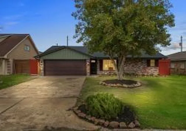40th image of 11007 Green Arbor Dr, Houston, TX 77089 | MLS# 98588606