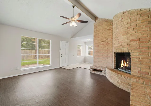 Photo 3 of Sale Pending at 11307 Whittingham Ln, Houston, TX 77099 | MLS# 11306982 | Listing updated on 2026-08-31