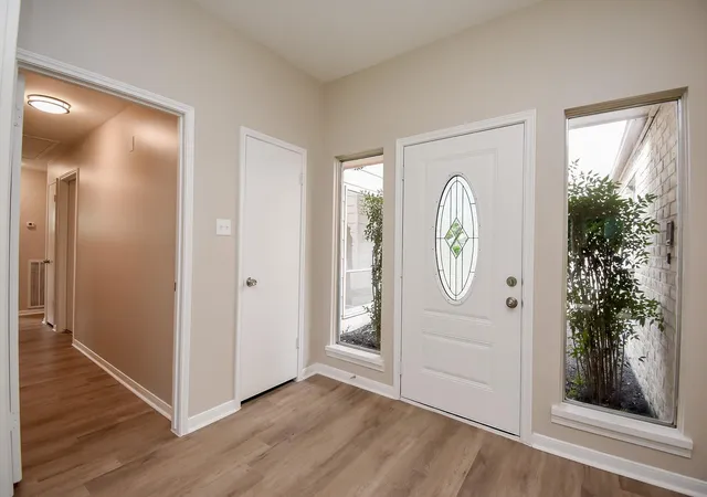 Photo 4 of Single family home for sale at 1010 Rock Cyn Dr, Katy, TX 77450 | MLS# 48223490 | Listing updated on 2026-08-17