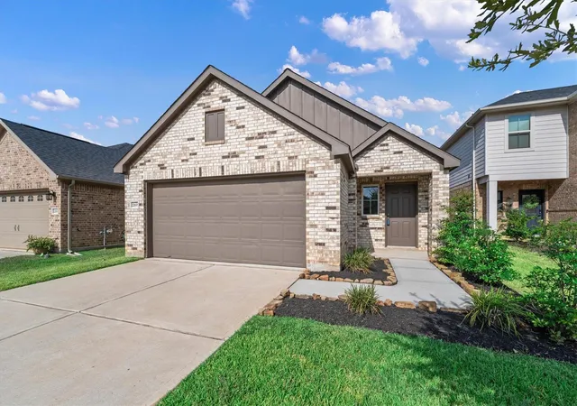 Photo 1 of Single family home for sale at 22635 Rosy Heights Trl, Tomball, TX 77377 | MLS# 68566195 | Listing updated on 2026-09-12
