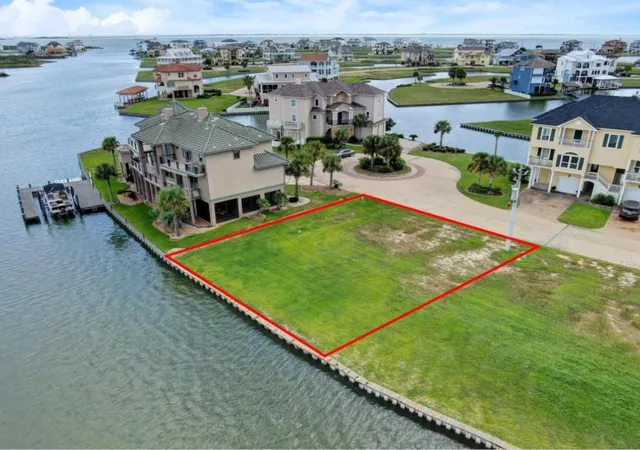 Photo 2 of Land for sale at 26 Fleming, Hitchcock, TX 77563 | MLS# 20259794 | Listing updated on 2026-06-01